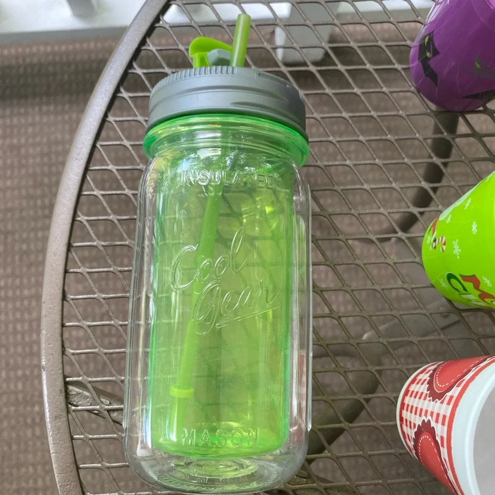 N/A insulated plastic